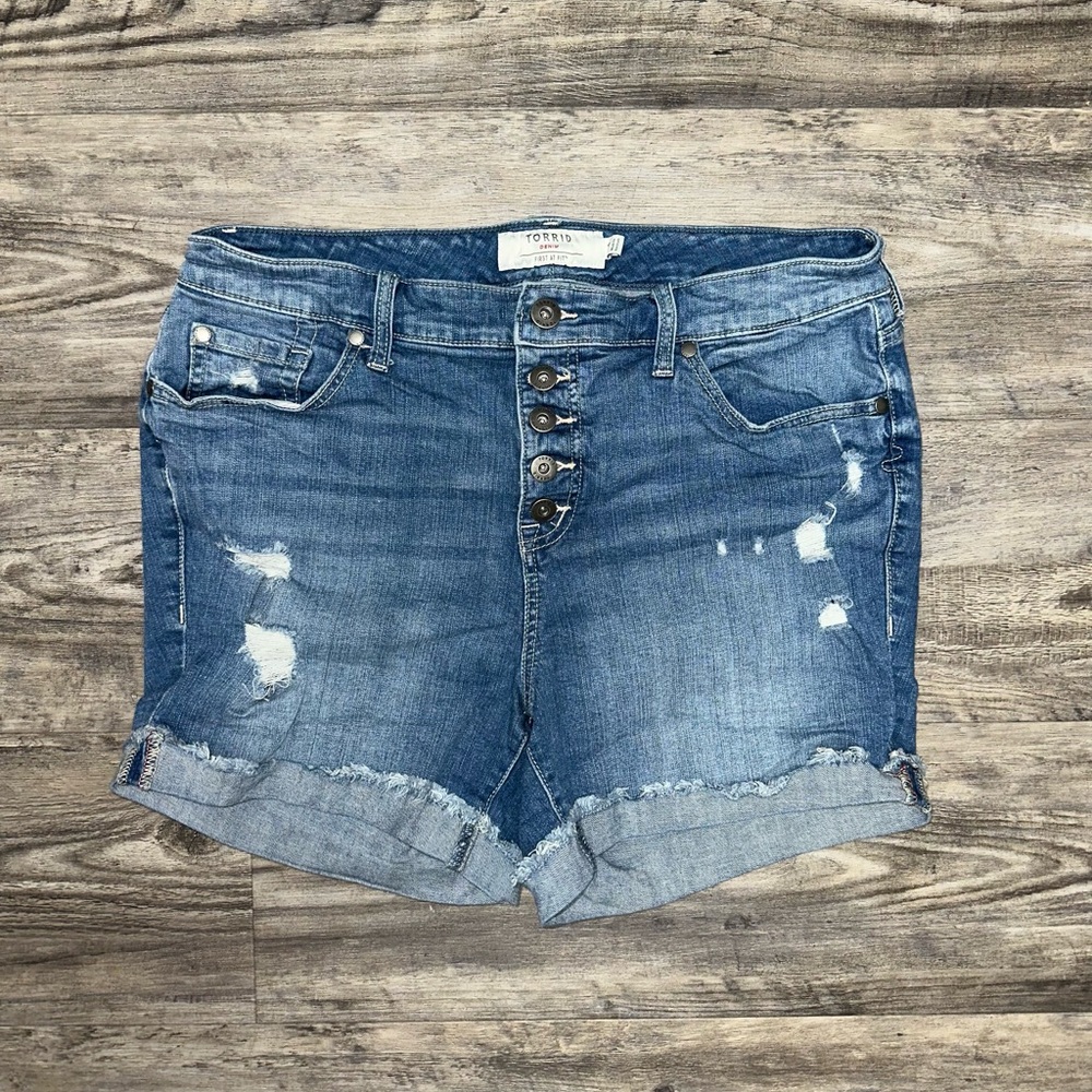 Torrid button fly Jean shorts medium wash
